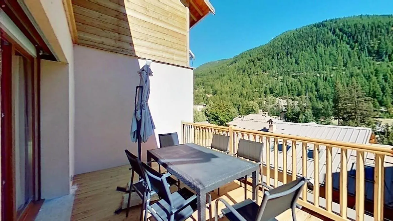 Casa-Bruno Family Chalet Queyras 7P Aiguilles 0*,