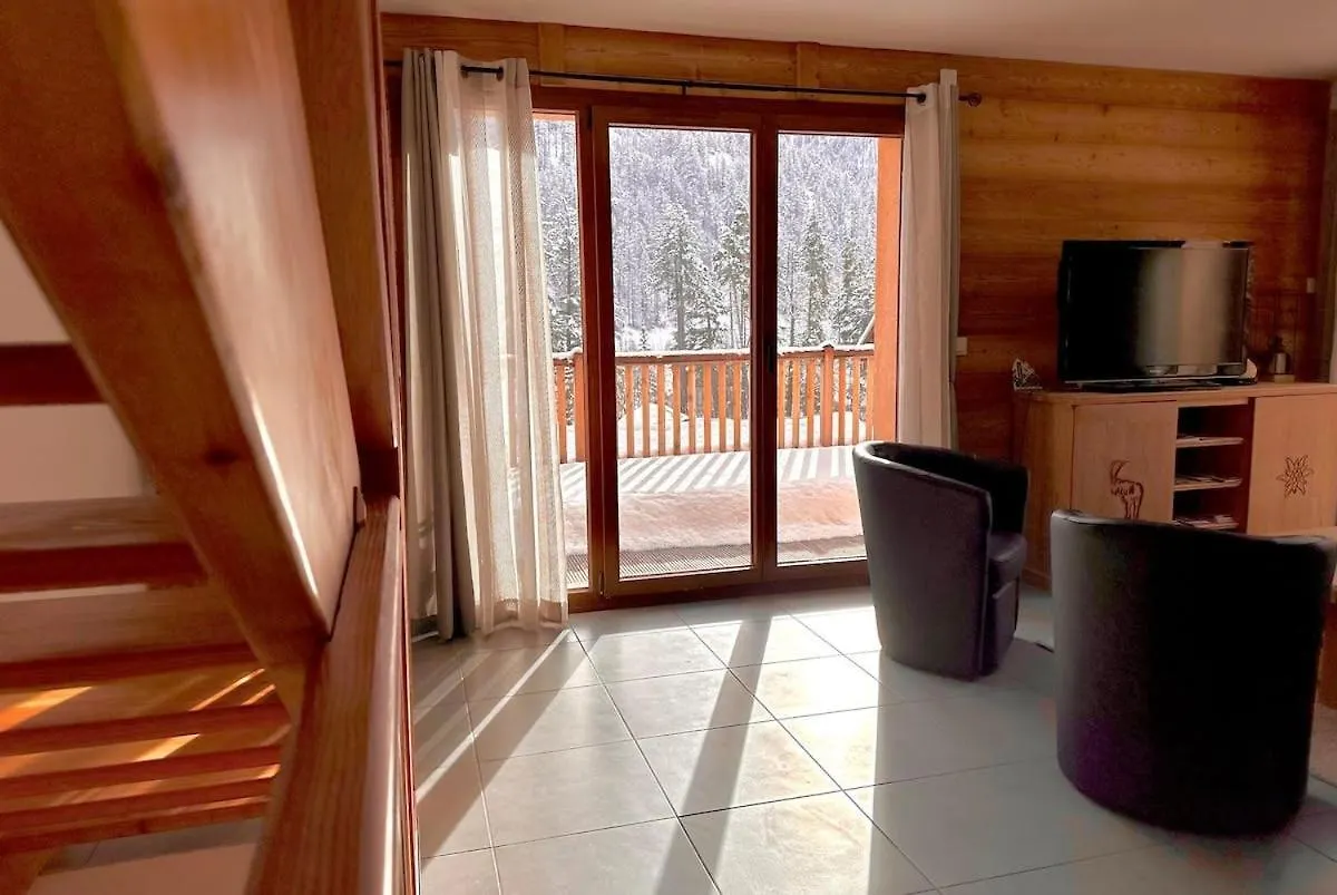 Casa-Bruno Family Chalet Queyras 7P Aiguilles France